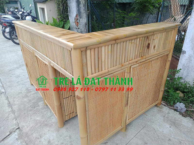 Quầy bar tre trúc – QBT06