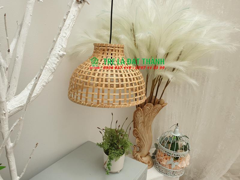 Đèn Tre – DMT01 trải qua tiến trình xử lý chống mối mọt khá nghiêm ngặt